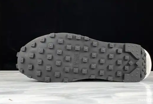 Waffle LD White BV0073-001 Sacai Anthracite Nike Black 0517